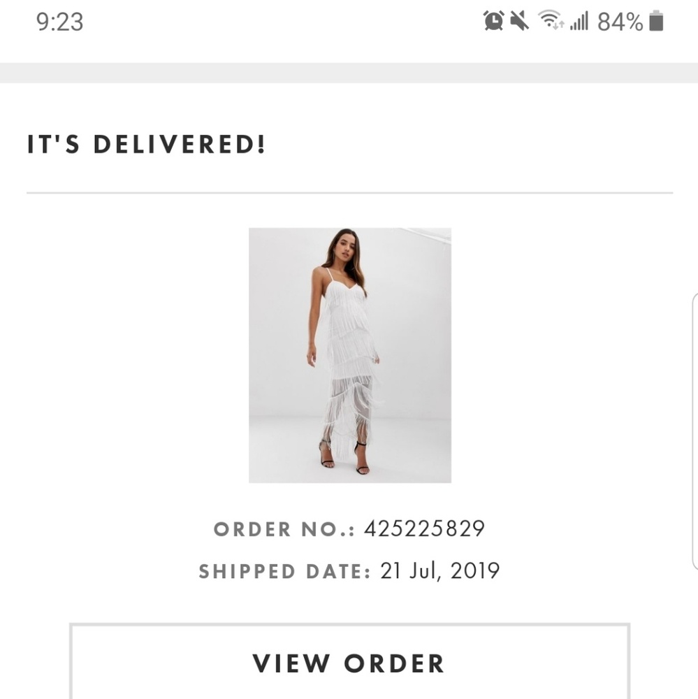White dress - Picture 1 of 1